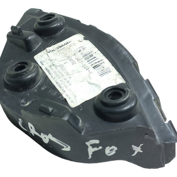 Guia Parachoque Dianteiro Direito Volkswagen Crossfox 2014