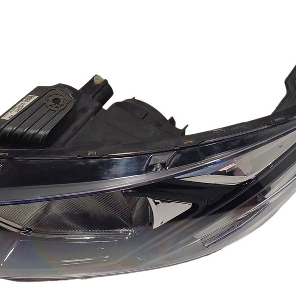 Farol Esquerdo Chevrolet Onix 2019