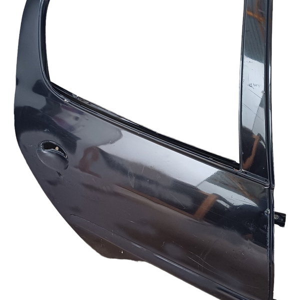 Porta Traseira Direita Peugeot 207 Detalhes