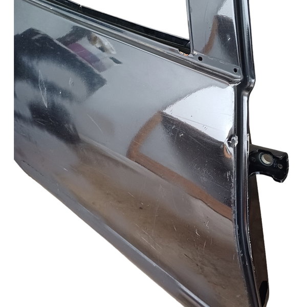 Porta Traseira Direita Peugeot 207 Detalhes