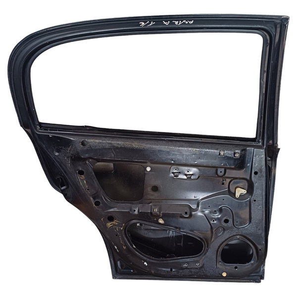 Porta Traseira Esquerda Chevrolet Astra Detalhes Traseira Esquerda Preto