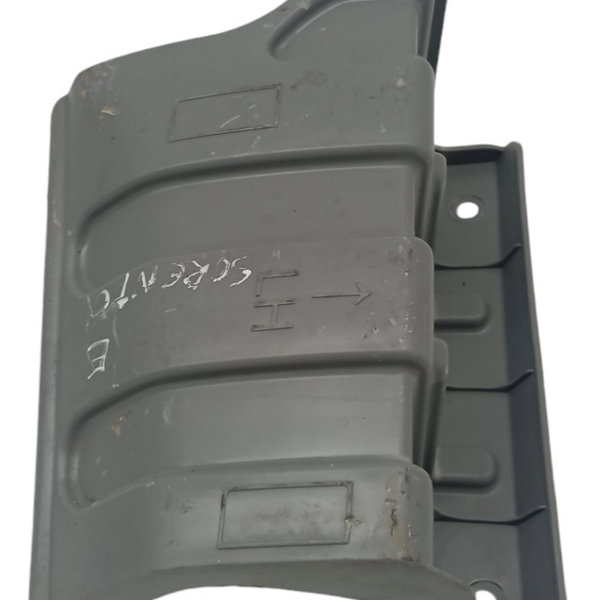 Suporte Guia Parachoque Traseiro Esquerdo Kia Sorento 2012