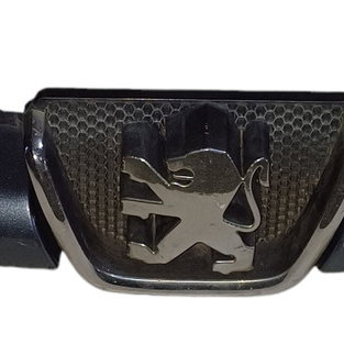 Moldura Grade Parachoque Capo Peugeot 206 2004 01 Plástico