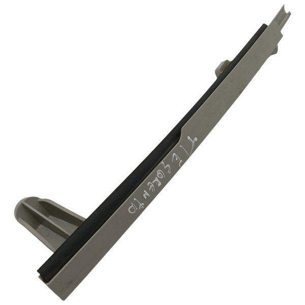 Guia Canaleta Vidro Traseiro Esquerdo Kia Sorento 2.4 2015