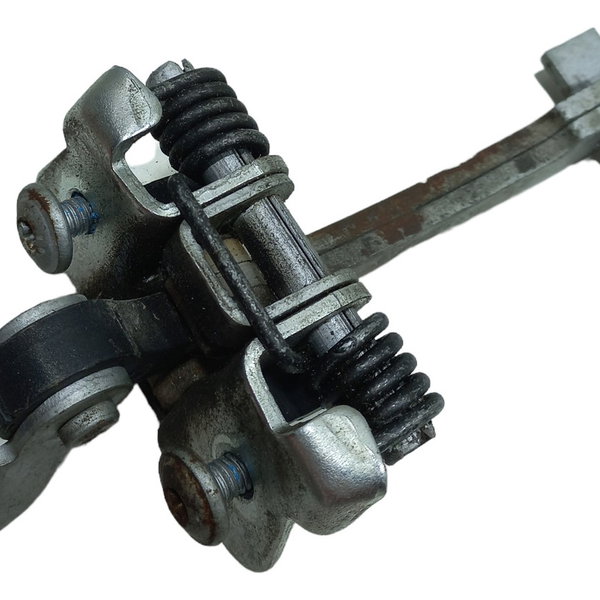 Limitador Porta Traseira Esquerda Volkswagen Spacefox 2015