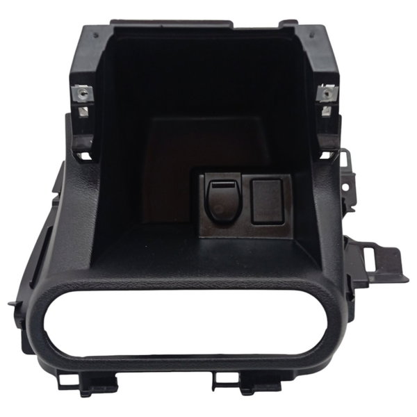 Moldura Porta Objetos Console Tomada 12v Nissan Kicks 2020