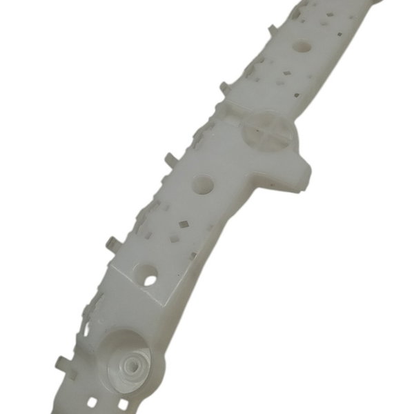 Suporte Guia Parachoque Traseiro Esquerdo Nissan Kicks 2020