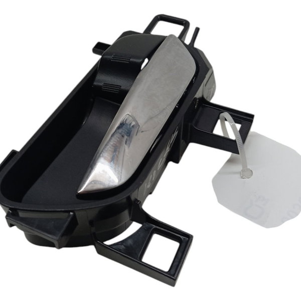 Maçaneta Interna Traseira Direita Nissan Kicks 1.6 2019 2020 Preto Traseira