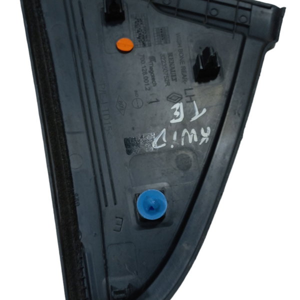 Moldura Externa Porta Traseira Esquerda Renault Kwid 2020