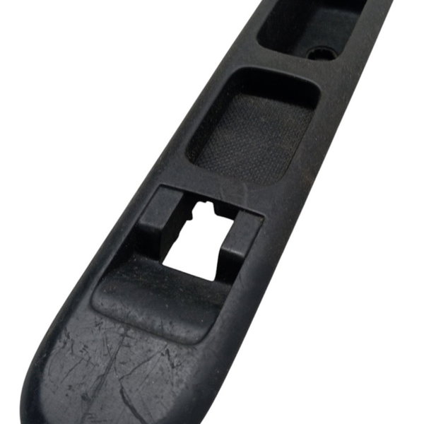 Moldura Botão Vidro Dianteiro Direito Peugeot 308 2.0 2013
