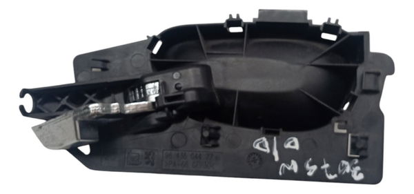 Maçaneta Interna Dianteira Dir Peugeot 307 Sw 2.0 2009 2010