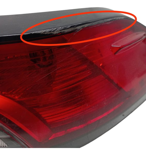 Lanterna Traseira Direita Toyota Corolla Cross 2023 Detalhes