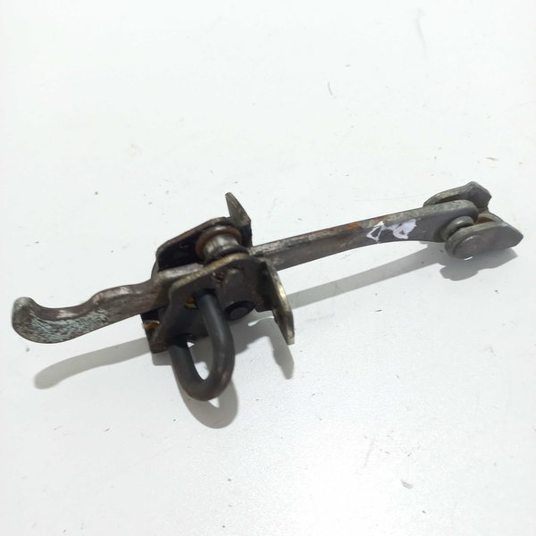 Limitador Porta Dianteira Direita Chevrolet Zafira 2003