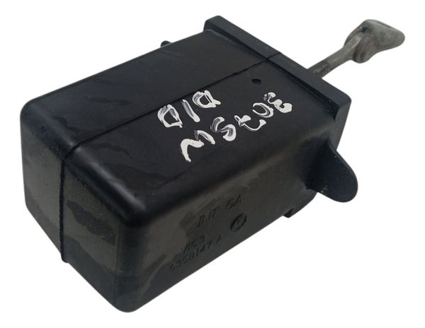Limitador Porta Dianteira Direita Peugeot 307 Sw 2.0 2009 10