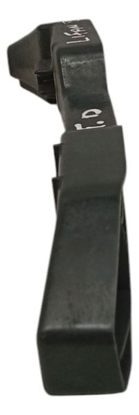 Suporte Guia Parachoque Traseiro Toyota Corolla 2009 2012