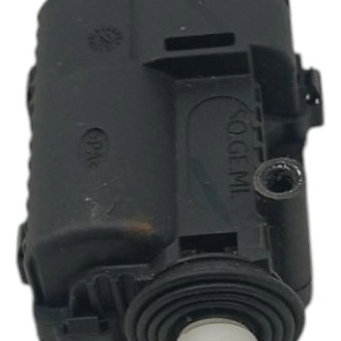 Motor Trava Porta Malas Chevrolet Onix 2014 2015 2016 2017