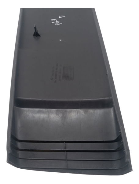 Acabamento Inferior Coluna Direita Volkswagen Polo 2004 2005