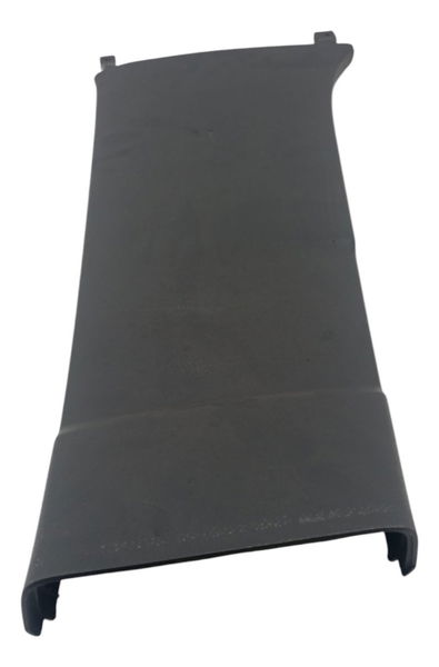 Acabamento Inferior Coluna Direita Volkswagen Polo 2004 2005