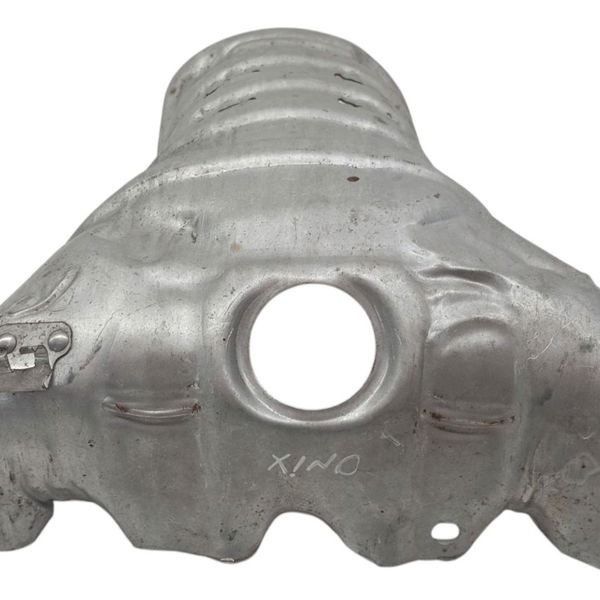 Protetor Calor Coletor Escape Chevrolet Onix 2014 2015 2016