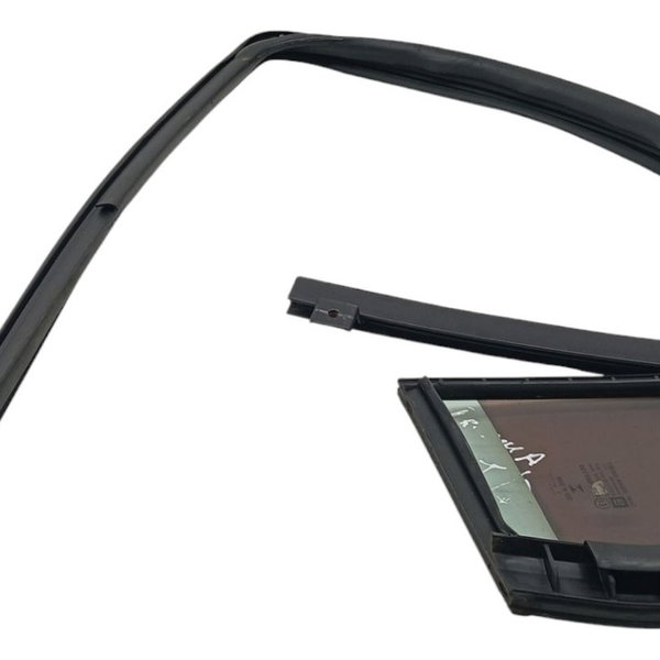 Borracha Vedação Vidro Traseiro Direito Gm Prisma 2014 2015