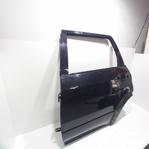 Porta Traseira Esquerda Mitsubishi Airtrek Detalhes Traseira Esquerdo Preto