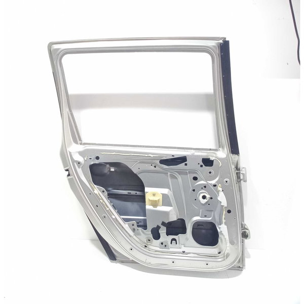 Porta Traseira Esquerda Peugeot 307 Sw  Detalhes Traseira Esquerdo Q