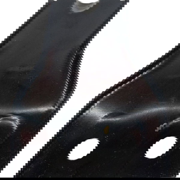 Suporte Parachoque Traseiro Volkswagen Saveiro 2004 2005