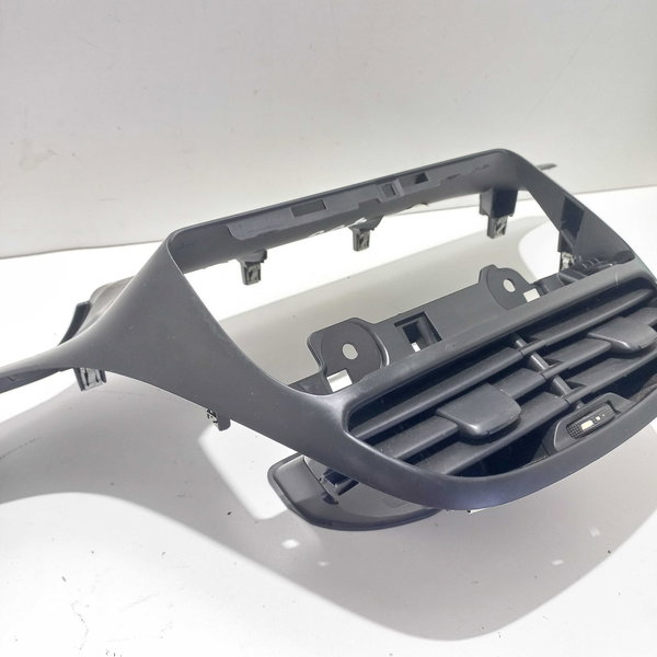 Moldura Painel Central C/difusor Ar Peugeot 208 2014
