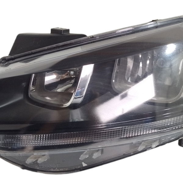 Farol Esquerdo Volkswagen Fox 2017 Esquerdo