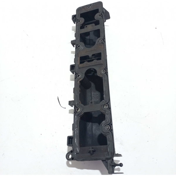 Tampa Válvula Cabeçote Peugeot 307 Sw Preto