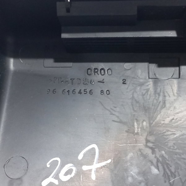 Tampa Caixa Fusível Peugeot 207