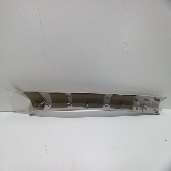 Moldura Acabamento Coluna Parabrisa Esquerdo Peugeot 207