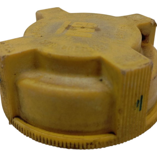 Tampa Radiador Chevrolet Celta 2002 2003 2004