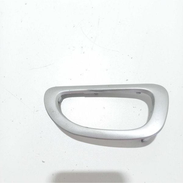 Moldura Maçaneta Interna Dianteira Esquerda Peugeot 307 Preto Dianteira