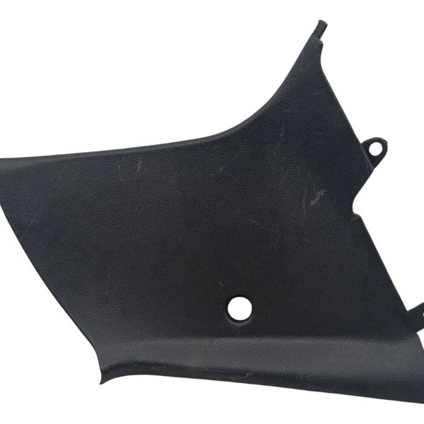 Moldura Superior Traseira Esquerda Fiat Palio 1.6 2014 2015