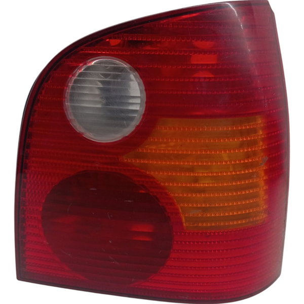 Lanterna Direita Volkswagen Polo 2003 2004 2005 Detalhe