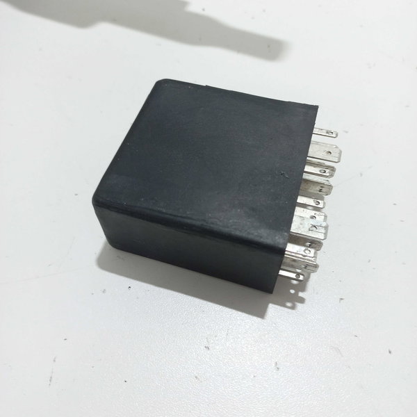 Módulo Relé Controle De Luz Audi A3