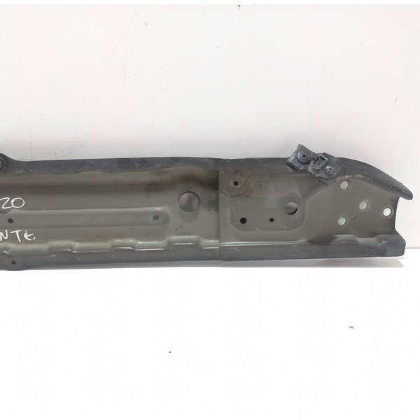 Travessa Dianteira Inferior Radiador  Hyundai Hb20