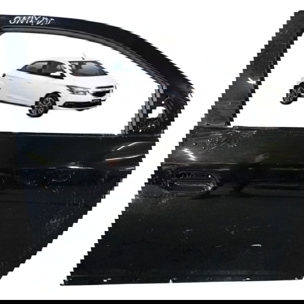 Porta Dianteira Direita Chevrolet Onix Hacth 2019 Detalhes