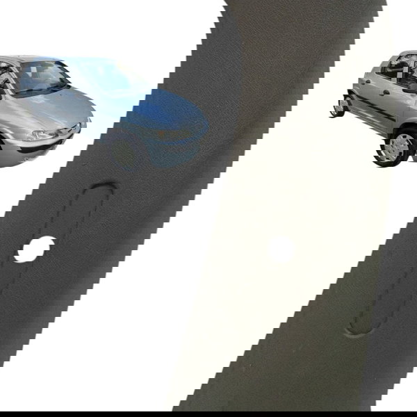 Acabamento Superior Coluna Direita Chevrolet Celta 2002