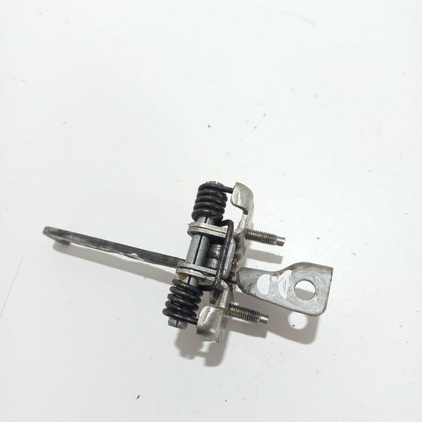 Limitador De Porta Dianteira Direita Renault Sandero Rs