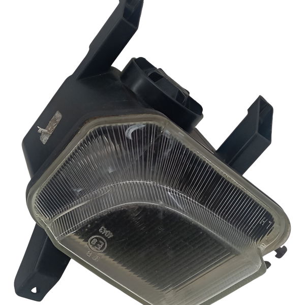 Farol Auxiliar Neblina Esquerdo Gm Zafira 2006 2007 Detalhe