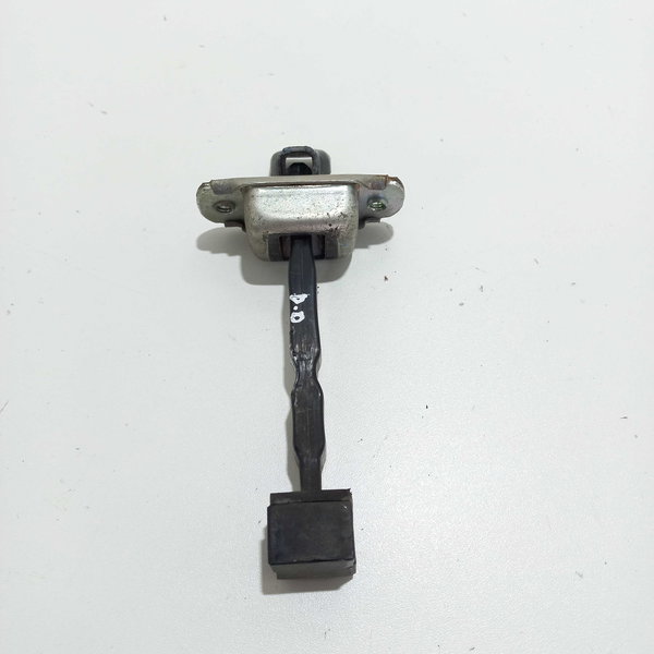 Limitador Porta Dianteira Direita Mitsubishi Airtrek
