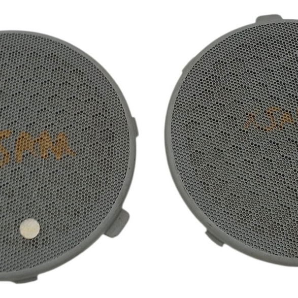 Par Grade Alto Falante Tampão Citroen Xsara 2005 2006 2007