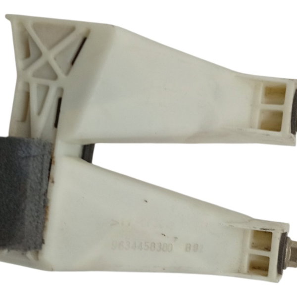 Guia Vidro Traseiro Esquerdo Peugeot 307 2005 2006 2007 2008