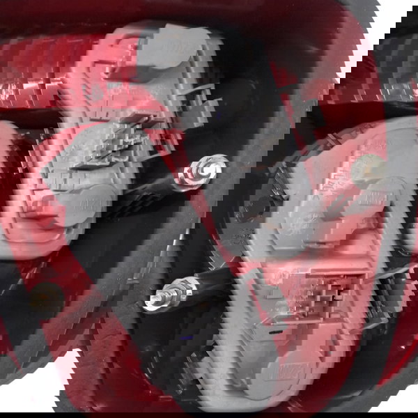 Lanterna Traseira Direita Fiat Siena 1.0 2008 2009 Detalhe Direito/passageiro