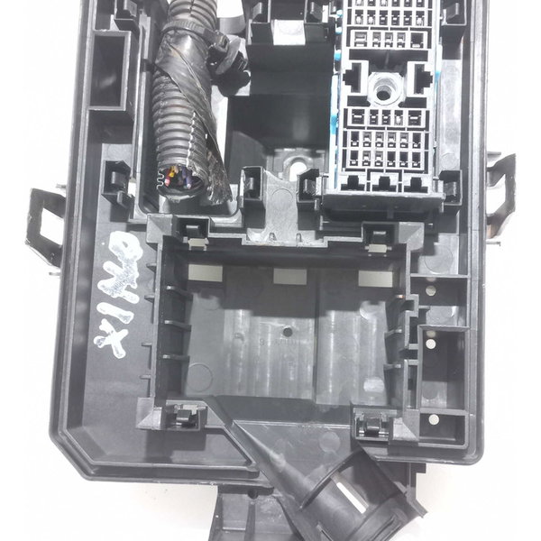 Carcaça Caixa Fusível Chevrolet Onix 2019