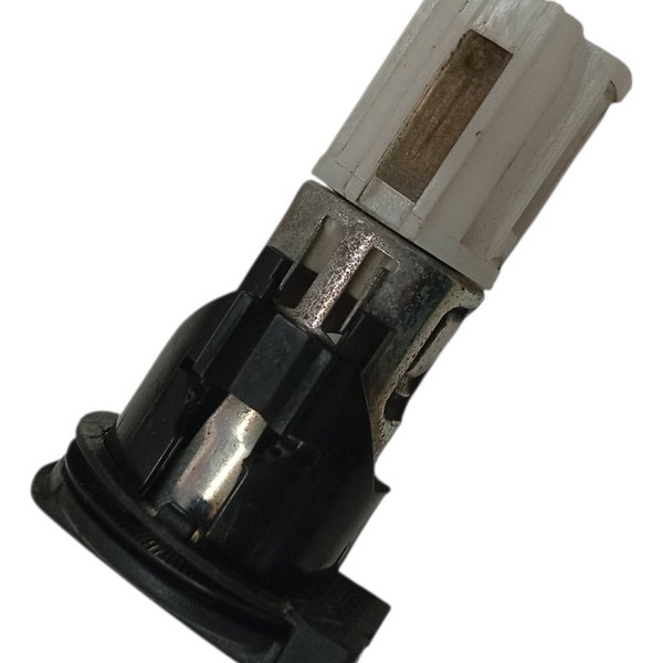 Tomada 12v Ascendedor Volkswagen Gols Saveiro 214 2015