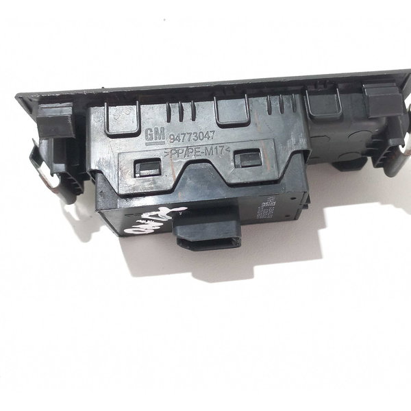 Botão Vidro Elétrico Traseiro Esquerdo Chevrolet Onix 2019