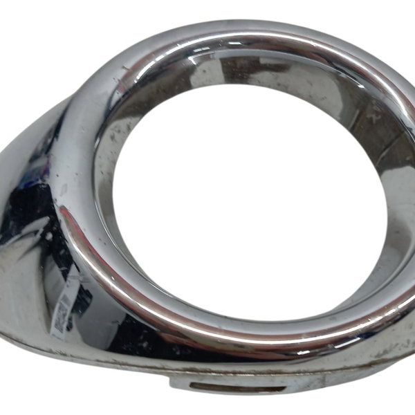 Moldura Esquerda Farol Milha Ford Focus 2.0 2014 2015 2016 Esquerdo